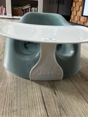 Bumbo Floor Seat with Tray